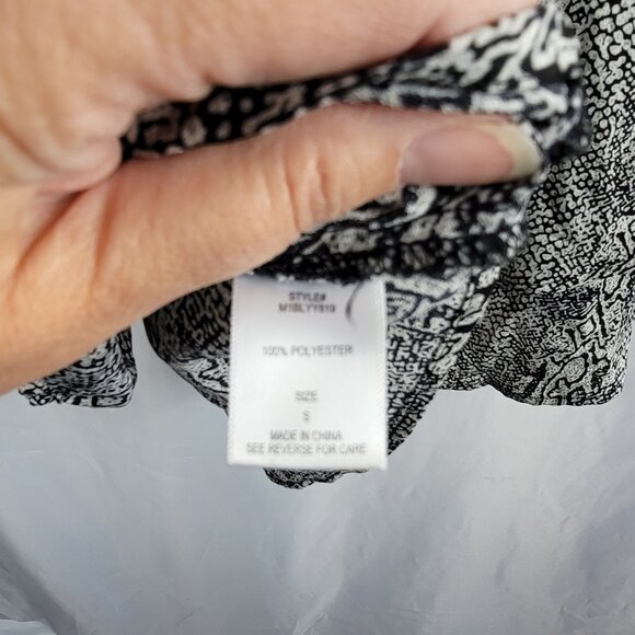 Ophelia Roe Black & Ivory Abstract Print Blouse Women's Size Small NEW - Picture 14 of 14